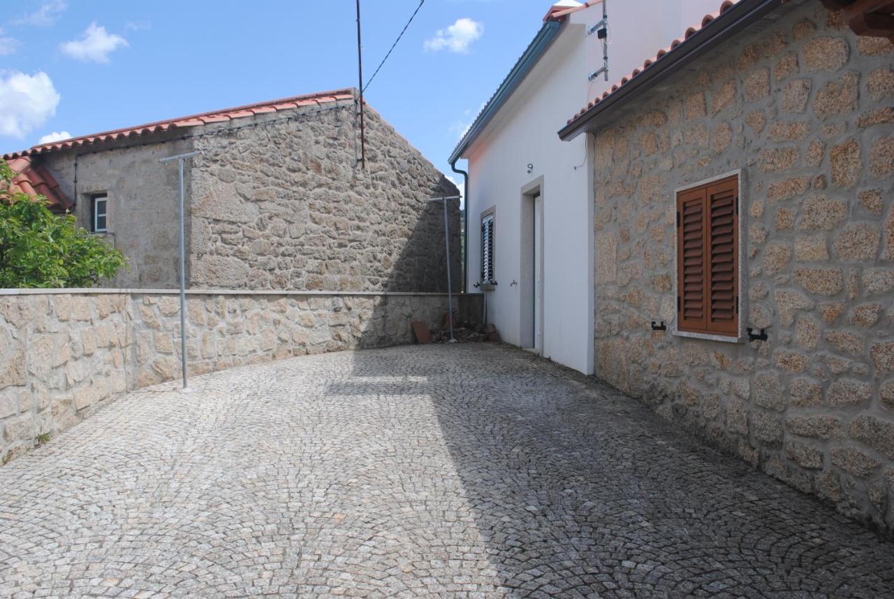 Moradia Familia Escoto Monsanto Exterior foto